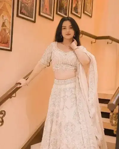 Escort Service In Barkot